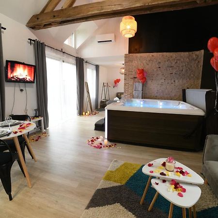 Eaudyssee Maison Avec Spa Privee - Loiret Ladon Bagian luar foto